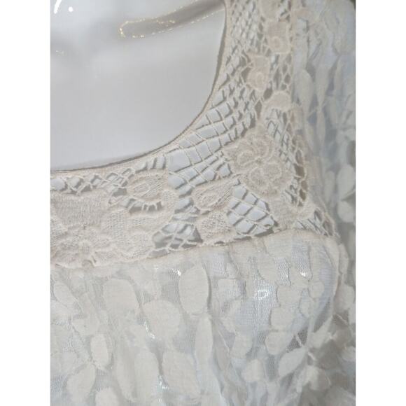 Derek Heart Top Sheer Lace Peplum Hem White Flutter Sleeve Woman's Size Medium - Picture 4 of 11